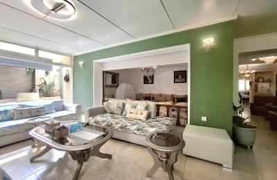 Très Grand Appartement au Quartier Berger en Résidence fermée