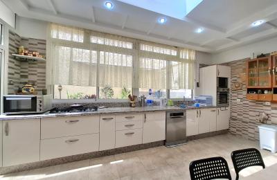 Très Grand Appartement au Quartier Berger en Résidence fermée
