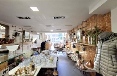 Super Local Commercial à Vendre à Bourgogne
