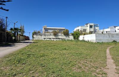Terrain à vendre à Dar Bouazza. Superficie 499 m²