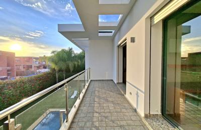 Superbe villa à louer à Bouskoura. 4 belles chambres