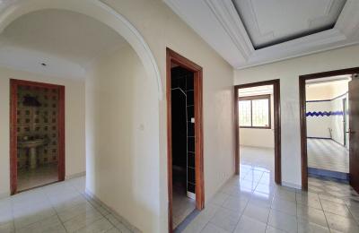 Appartement traversant 4e étage à vendre