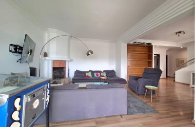 Super Duplex de 248M² à Ain Diab à Vendre