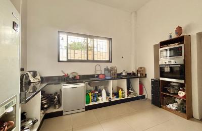Villa sur 1010m² de Terrain à Vendre à Polo