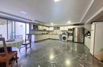 Villa sur 1010m² de Terrain à Vendre à Polo