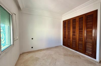 Appartement traversant dernier étage à vendre