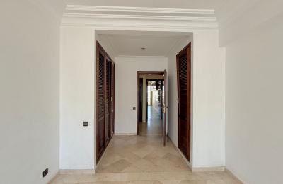 Appartement traversant dernier étage à vendre