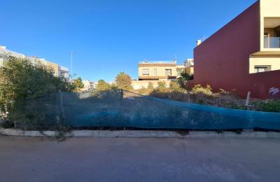 Terrain à vendre à Dar Bouazza. Superficie 321 m²
