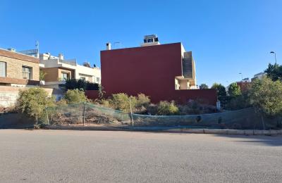 Terrain à vendre à Dar Bouazza. Superficie 321 m²
