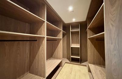 Super appartement rénové à Racine
