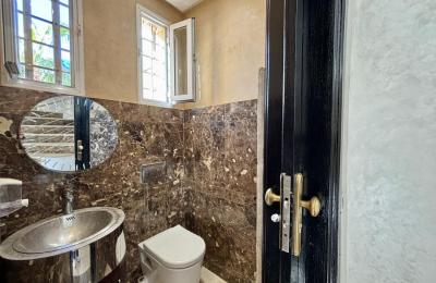 Villa à usage professionnel à louer à cil