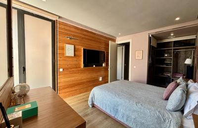 Super duplex à vendre sur ruelle calme à Racine