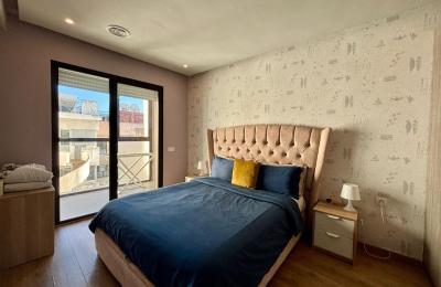 Super duplex à vendre sur ruelle calme à Racine