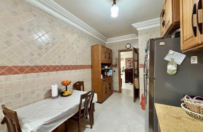 Appartement 3 chambres à vendre à deux pas de CFC