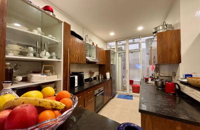 Joli appartement rénové à Place Ollier