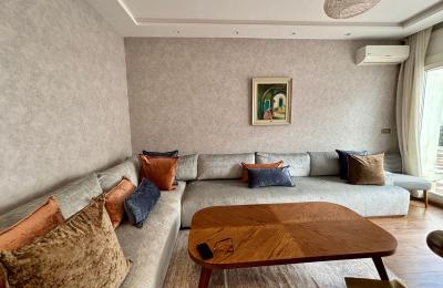 Joli appartement rénové à Place Ollier