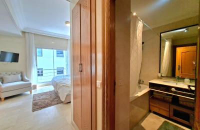 Joli appartement à louer meublé au coeur de Triangle d'Or
