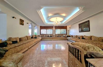 Superbe Villa  à Vendre à Sidi Maarouf