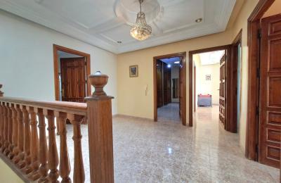 Superbe Villa  à Vendre à Sidi Maarouf