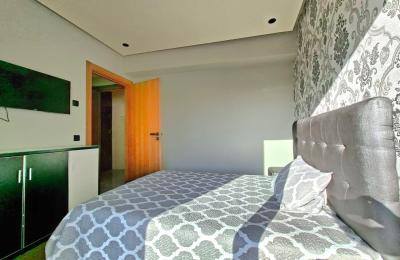 Joli Studio Meublé avec Terrasse à louer - QUARTIER PALMIER