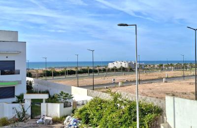 Villa de Prestige à Dar Bouazza à Deux Pas de la Plage