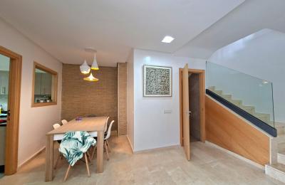 DAR BOUAZZA – VILLA DUPLEX AVEC PISCINE EN RÉSIDENCE FERMÉE