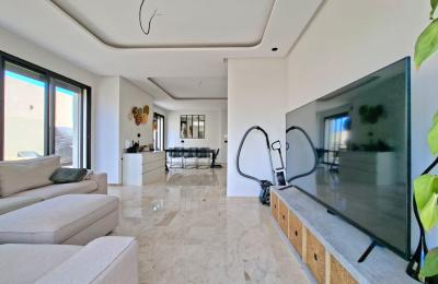 AIN DIAB EXTENSION – Grand Appartement 4 Chambres à Louer