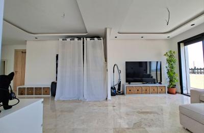 AIN DIAB EXTENSION – Grand Appartement 4 Chambres à Louer