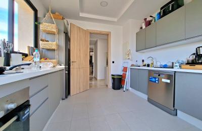 AIN DIAB EXTENSION – Grand Appartement 4 Chambres à Louer