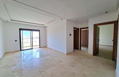 Magnifique Appartement à Louer avec Vue sur Mer