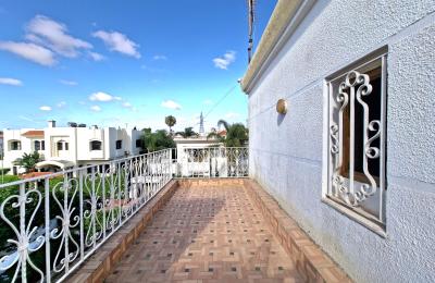 VILLA D’EXCEPTION 5 CHAMBRES À CALIFORNIE – VUE PANORAMIQUE