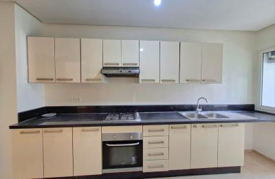 Appartement 3 Chambres à Louer à Bourgogne Ouest