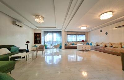 GAUTHIER – APPARTEMENT SPACIEUX DE 3 CHAMBRES À LOUER