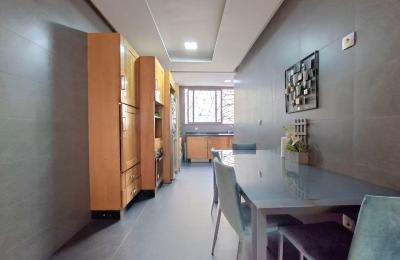 GAUTHIER – APPARTEMENT SPACIEUX DE 3 CHAMBRES À LOUER