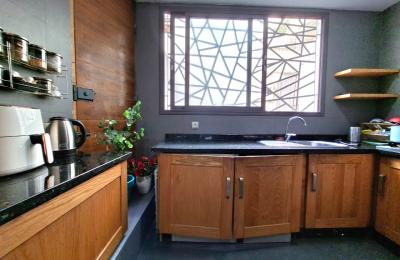 GAUTHIER – APPARTEMENT SPACIEUX DE 3 CHAMBRES À LOUER