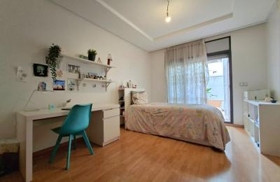 GAUTHIER – APPARTEMENT SPACIEUX DE 3 CHAMBRES À LOUER