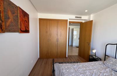 STUDIO MEUBLÉ À LOUER/ EN FACE DU LAC OULFA