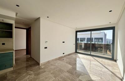 Superbe appartement neuf avec terrasse aux Princesses