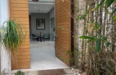 Superbe villa à vendre – Vue mer imprenable-Ain Diab
