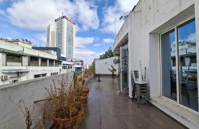 PLATEAU DE BUREAU À VENDRE – RACINE – 149 m² AVEC PARKING