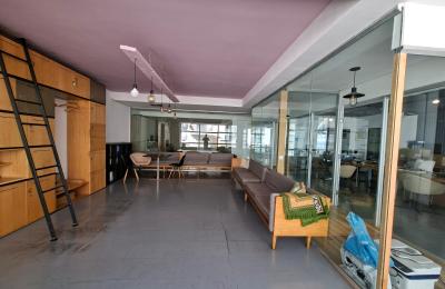 PLATEAU DE BUREAU À VENDRE – RACINE – 147 m² AVEC PARKING