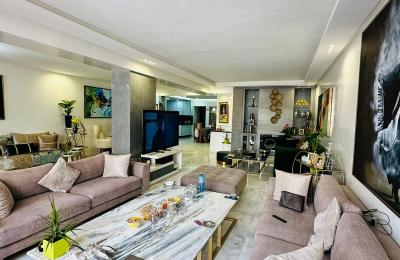 À VENDRE – RACINE – SPACIEUX APPARTEMENT DE 247 M²