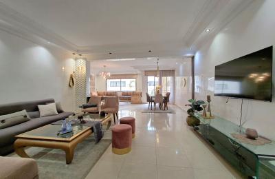 Bel Appartement Meublé au CIL