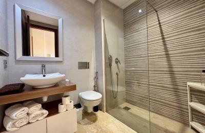 OASIS – Studio Traversant 54 m² avec Piscine et Terrasse