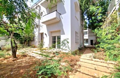 Villa commercial à louer – 700m2 utile -Oasis