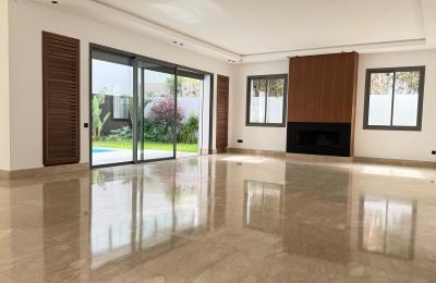 Superbe villa à vendre – AIN DIAB