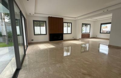 Superbe villa à vendre – AIN DIAB
