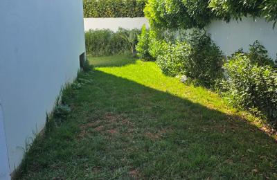 À LOUER – VILLA COMMERCIALE À DAR BOUAZZA