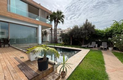 Superbe villa à vendre – Vue mer imprenable-Ain Diab
