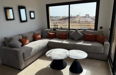 APPARTEMENT AVEC VUE SUR MER À LOUER